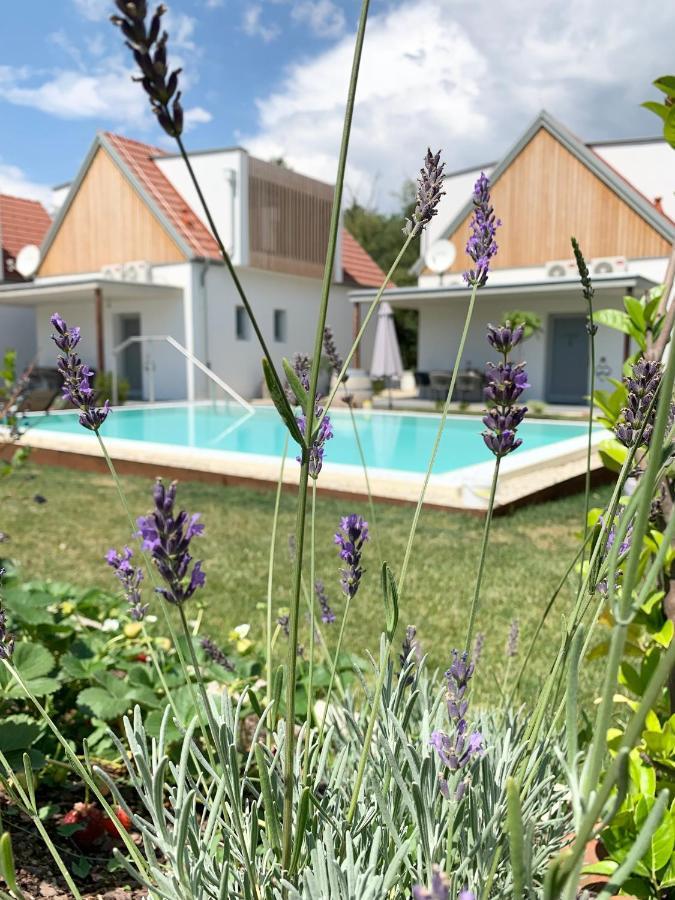 Weinberg Chalets Csejke Kültér fotó